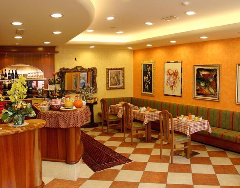 Hotel Giotto Padova Kültér fotó