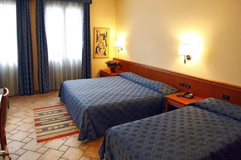 Hotel Giotto Padova Kültér fotó